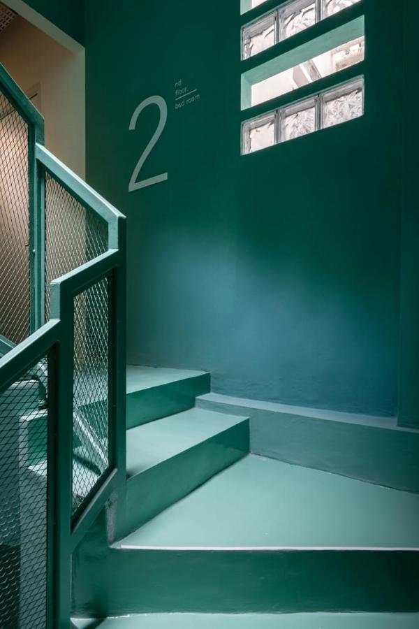 Temmu Co-Living Hostel Bandung Exterior photo
