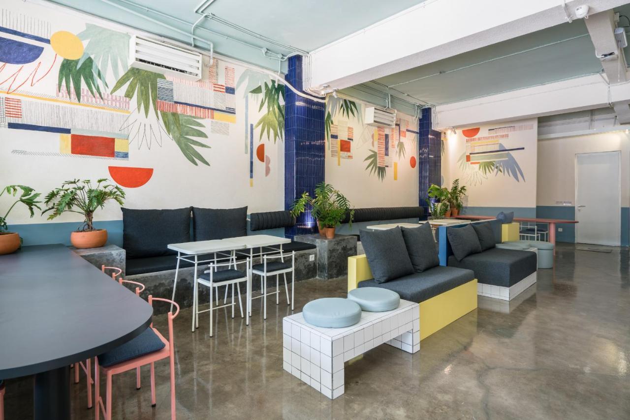 Temmu Co-Living Hostel Bandung Exterior photo